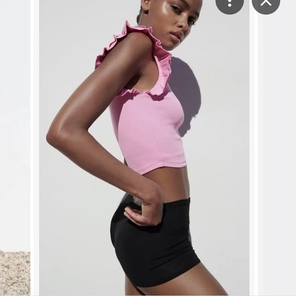 Zara ruffle sleeve crop top - Picture 2 of 5